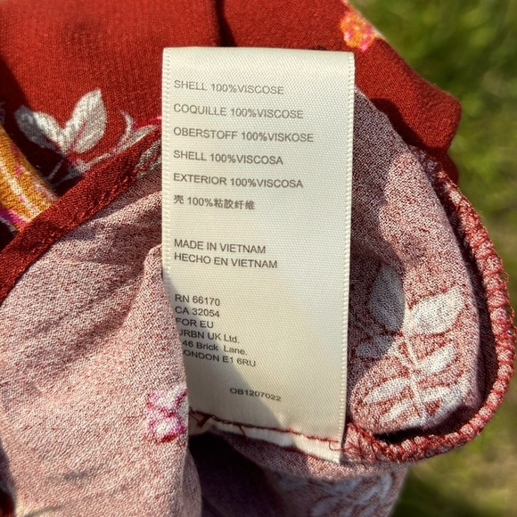 Free People Bohemian Open Back Floral Print Angel Sleeve Blouse Top Size Small - Picture 8 of 8